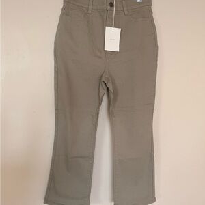 OAK + FORT Women's Ankle Cropped Jeans in Taupe